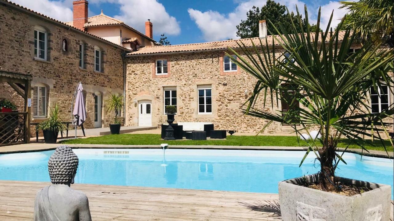 Bed and Breakfast Logis De La Clartiere Falleron Exterior foto